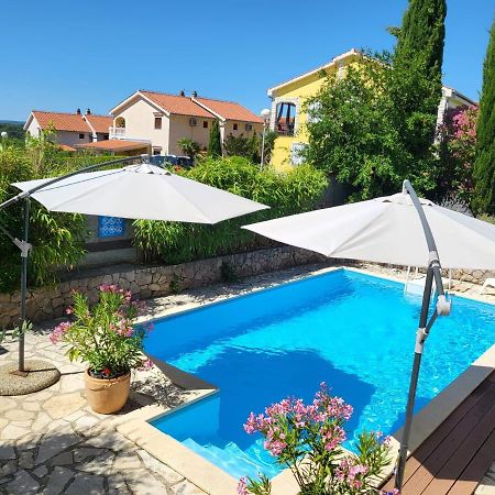 Apartments Grgic Нивице Екстериор снимка