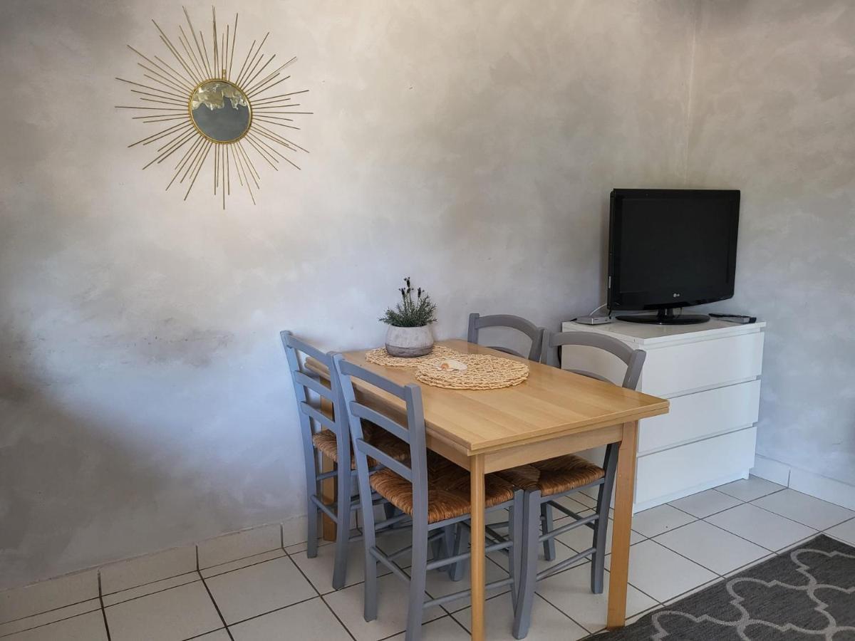 Apartments Grgic Нивице Екстериор снимка