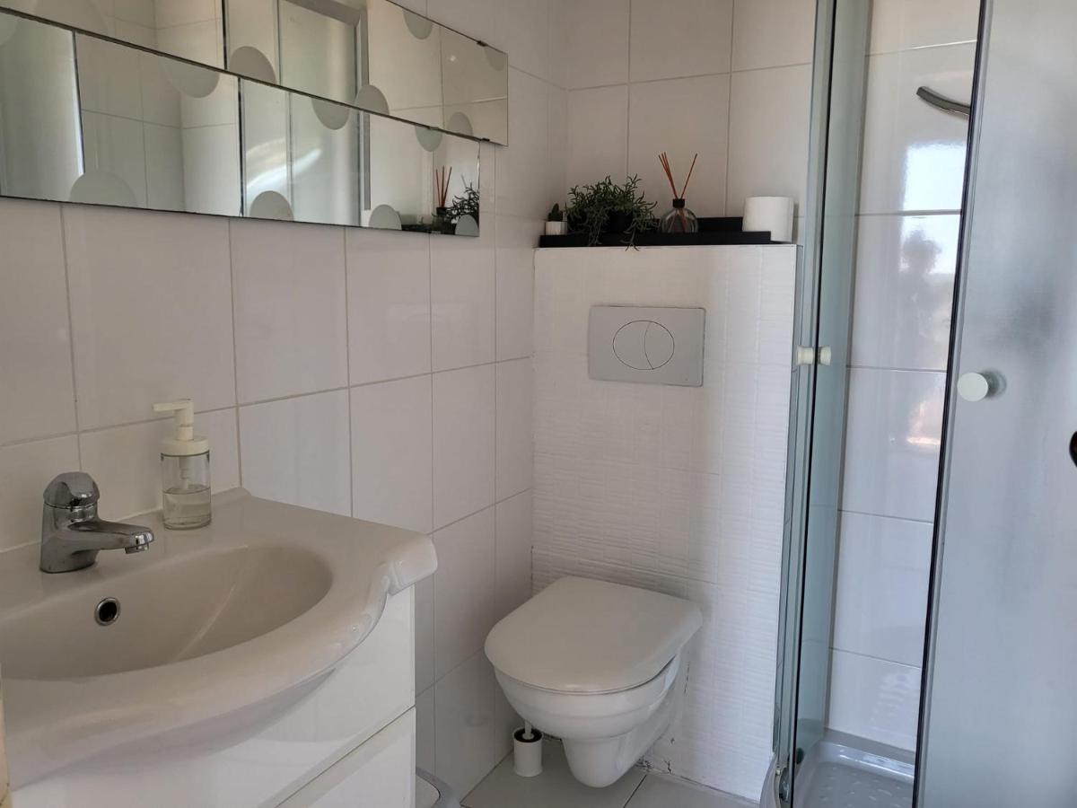 Apartments Grgic Нивице Екстериор снимка