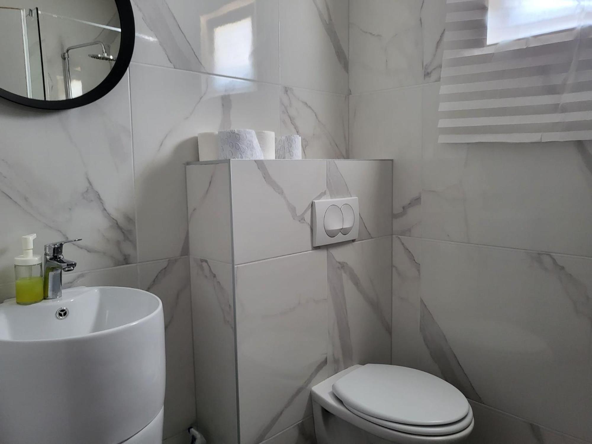 Apartments Grgic Нивице Екстериор снимка