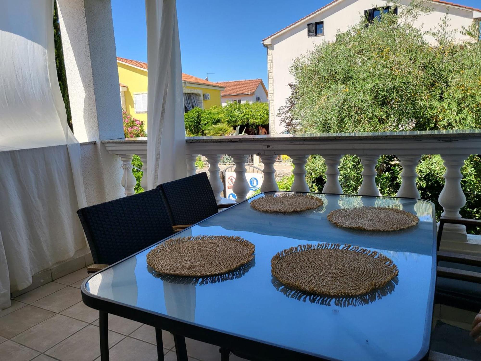 Apartments Grgic Нивице Екстериор снимка